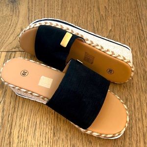 Casual slip on Size 39